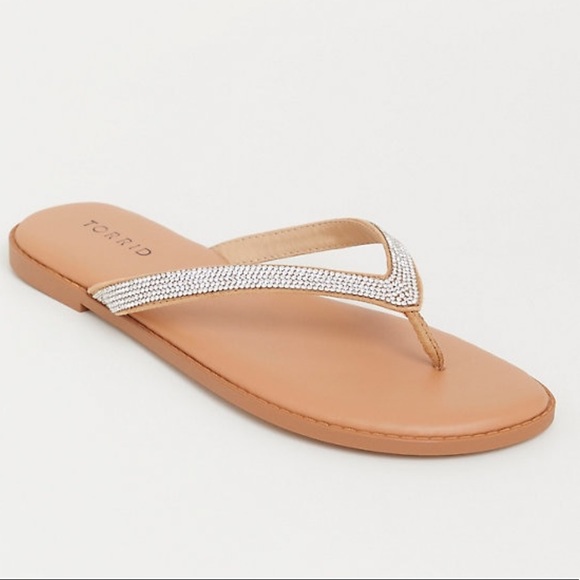 Wide width flip flops Clearance
